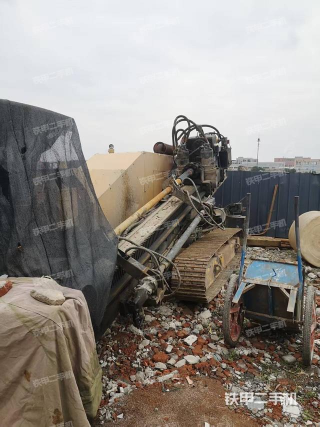 整机右后45°（设备外观及核心部件）