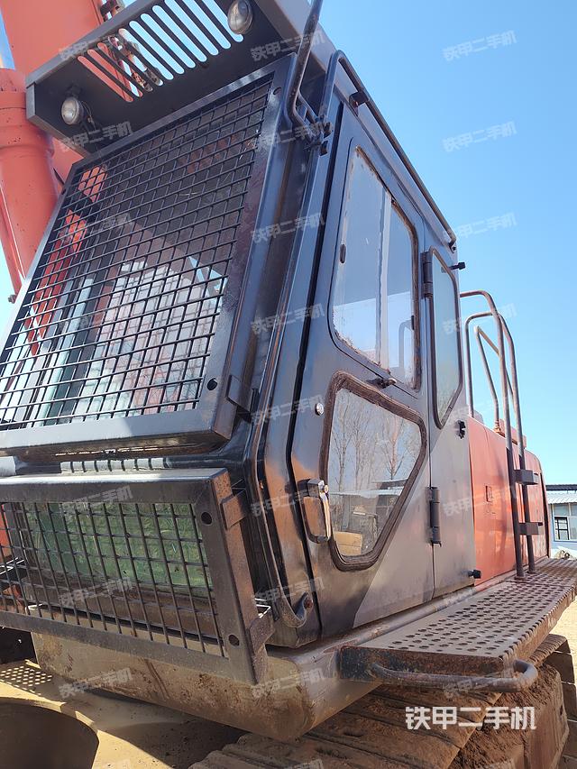 驾驶室整体（整机外观）