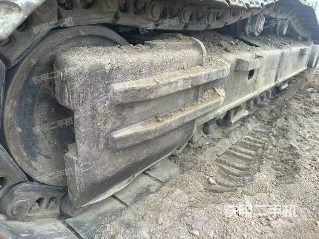 單側履帶整體（整機外觀）