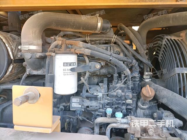 发动机室（上车部件）