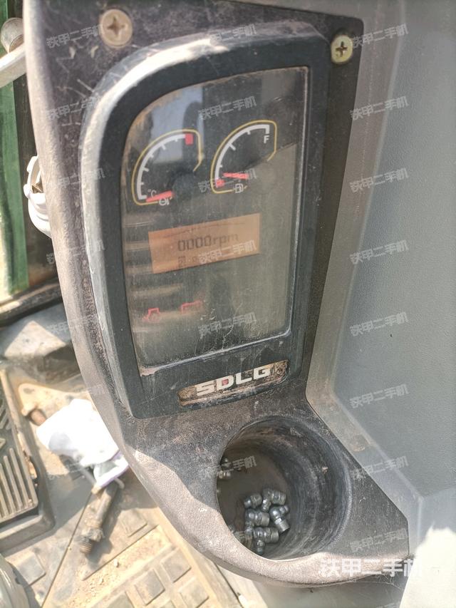 显示屏 （驾驶室部分）