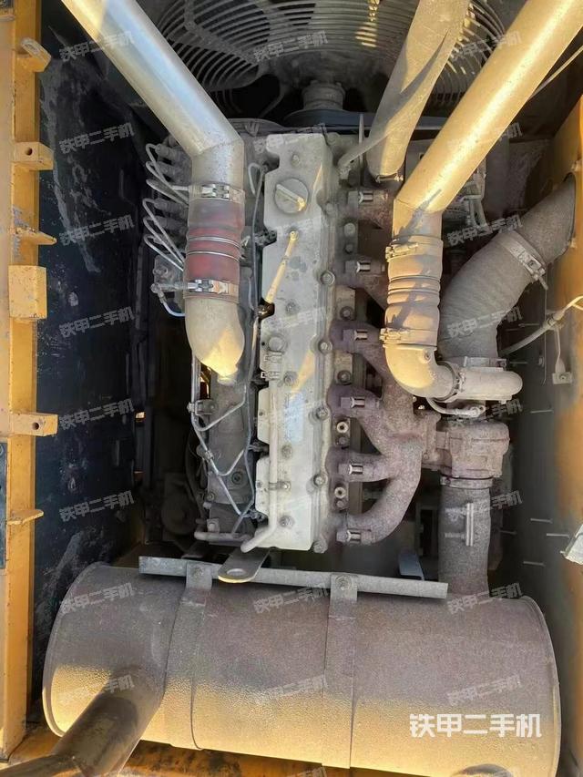 發(fā)動(dòng)機(jī)整體俯視（整機(jī)外觀）