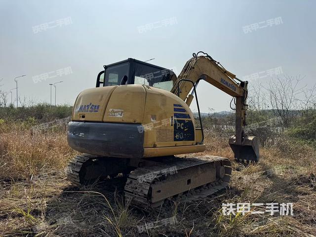 整機右后45°(整機外觀) 整機右后45°(整機外觀)