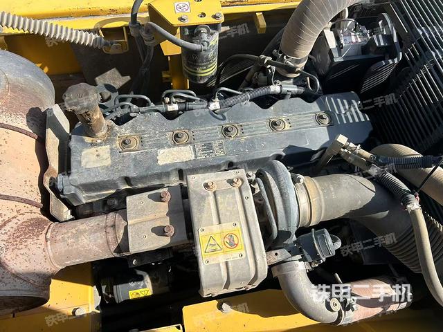 发动机整体俯视（整机外观）