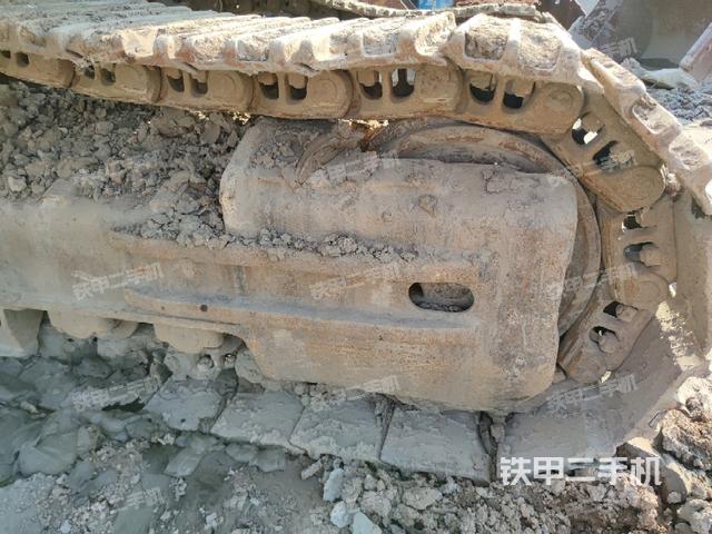 右側(cè)行走馬達(dá)蓋板(行走機(jī)構(gòu)) 右側(cè)行走馬達(dá)蓋板(行走機(jī)構(gòu))