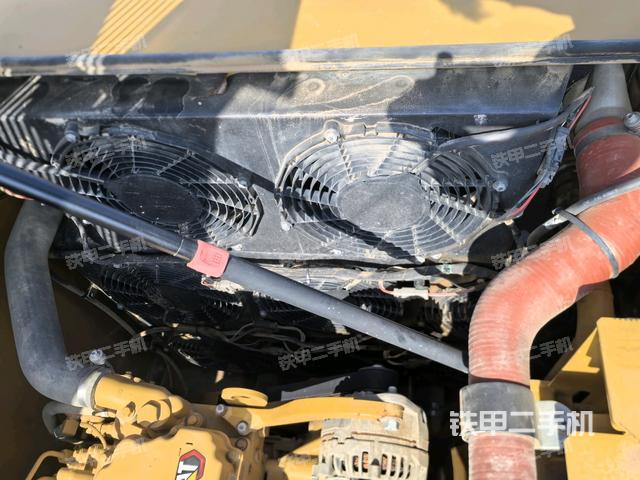 水箱+風(fēng)扇特寫（上車部件）