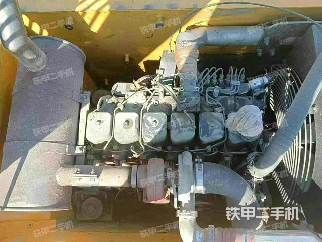 发动机整体俯视（整机外观）