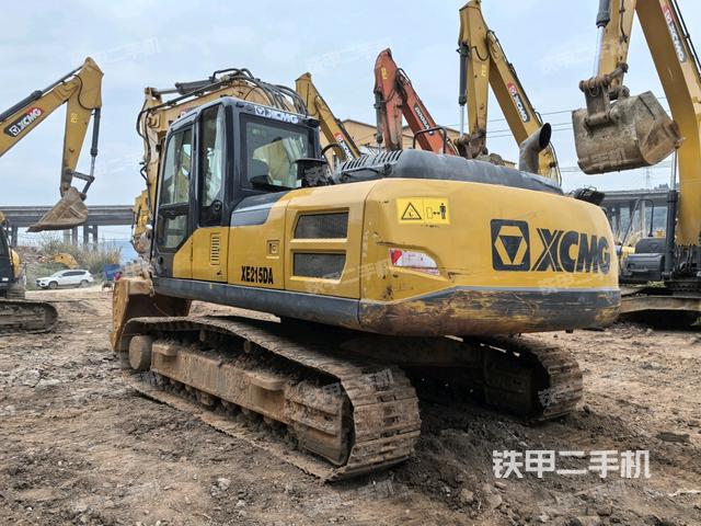 右后45(整機(jī)外觀) 右后45(整機(jī)外觀)
