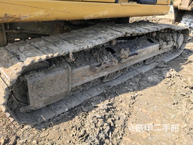 右側(cè)履帶整體（行走機(jī)構(gòu)）