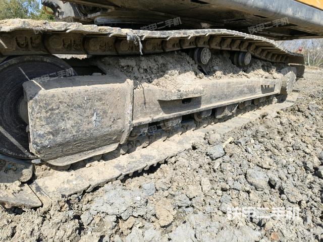 右側(cè)履帶整體（行走機(jī)構(gòu)）