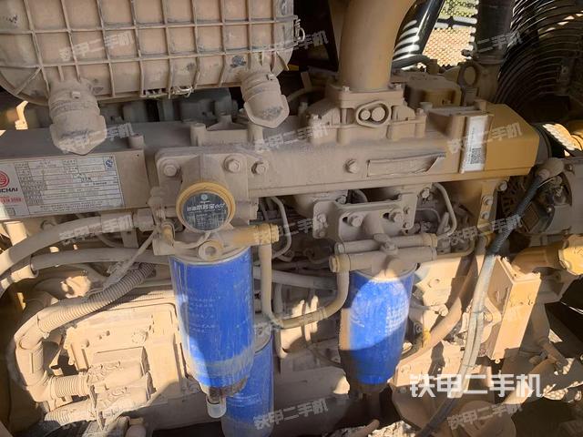 發(fā)動機右側(cè)(整機外觀及大件) 發(fā)動機右側(cè)(整機外觀及大件)