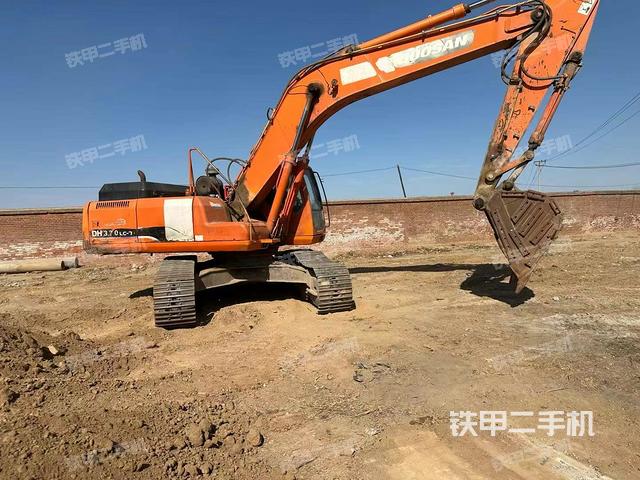 整机右后45°（整机外观）