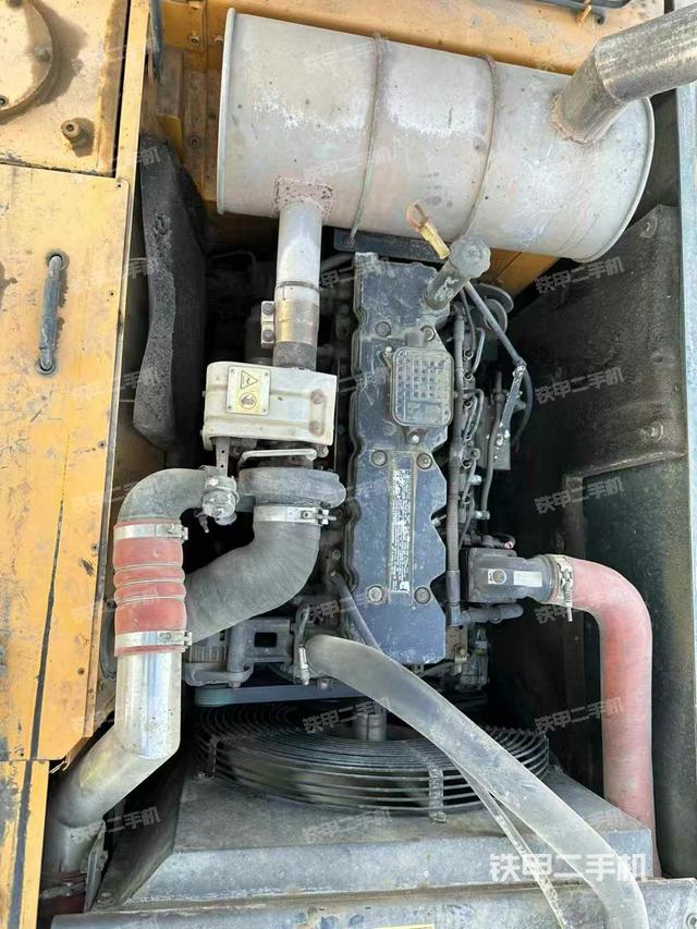 发动机整体俯视（整机外观）