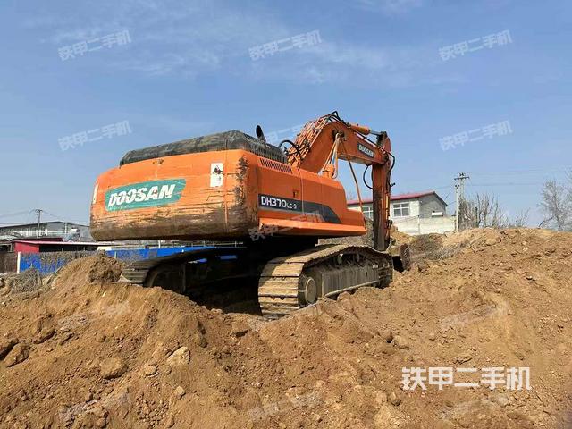 整機右后45°（整機外觀）