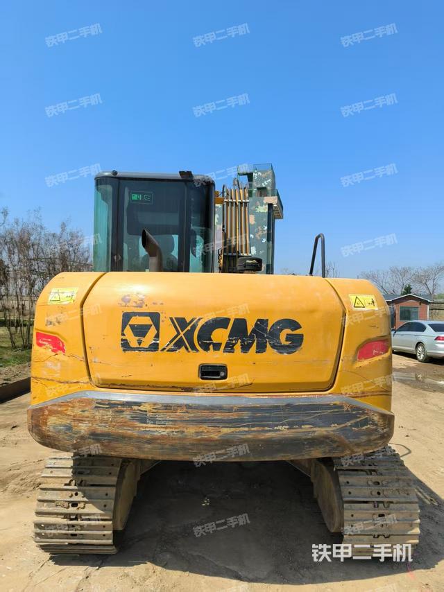 單側履帶整體（整機外觀）