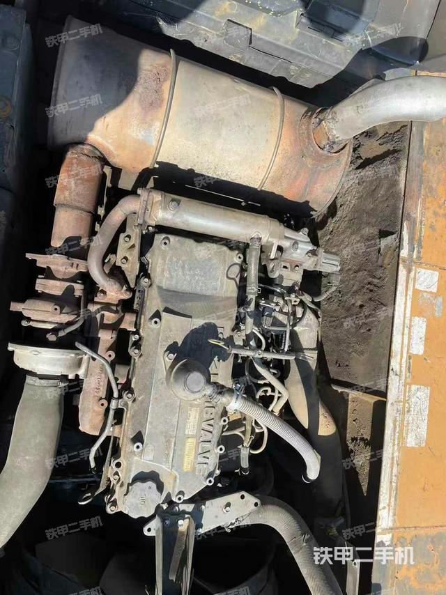 發(fā)動機(jī)整體俯視（整機(jī)外觀）