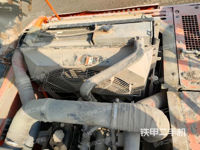 水箱+風(fēng)扇特寫(上車部件) 水箱+風(fēng)扇特寫(上車部件)