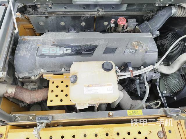 发动机整体俯视（整机外观）