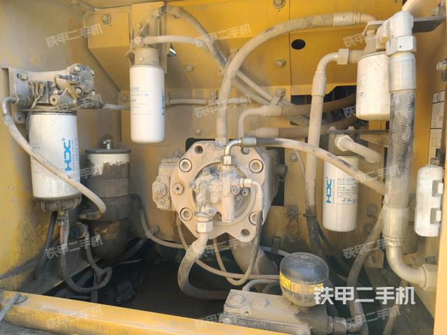 液壓泵室（大件艙室）