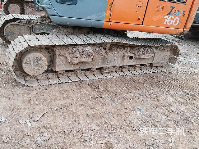 单侧履带整体（整机外观）