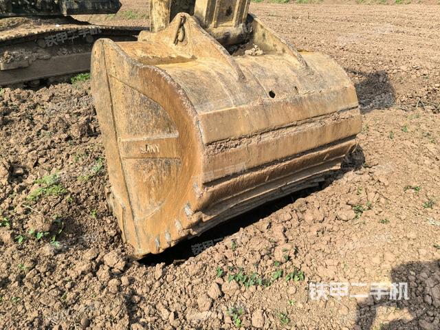 小臂整體左后（工作和回轉(zhuǎn)裝置）