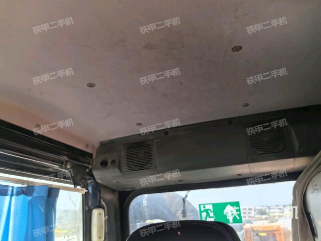 座椅后部（駕駛室部分）