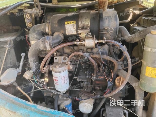 回轉(zhuǎn)馬達（上車部件）