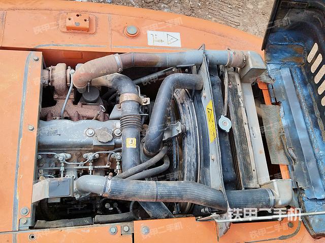 发动机整体俯视（整机外观）