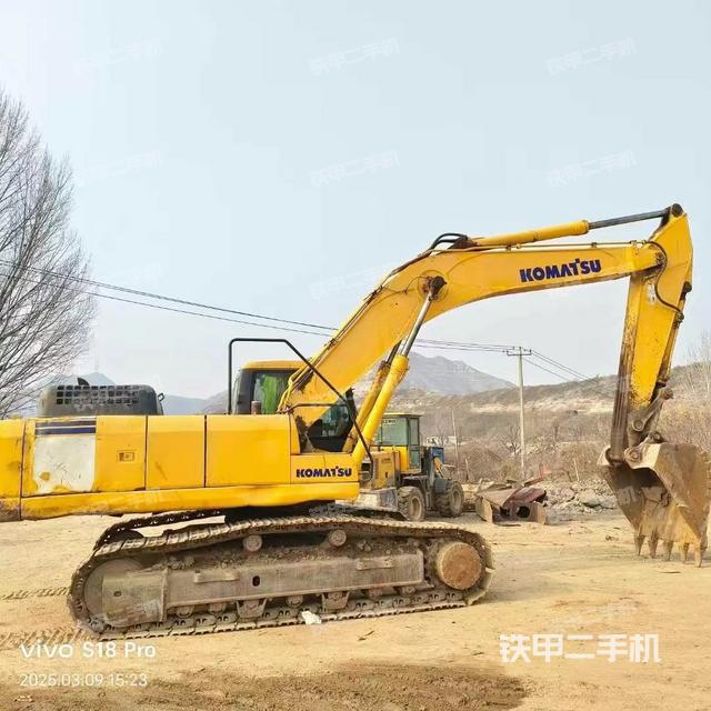 整機右后45°(整機外觀) 整機右后45°(整機外觀)