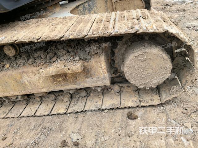 左側(cè)行走馬達(dá)蓋板(行走機(jī)構(gòu)) 左側(cè)行走馬達(dá)蓋板(行走機(jī)構(gòu))