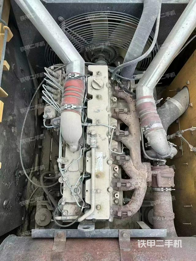 發(fā)動機整體俯視（整機外觀）