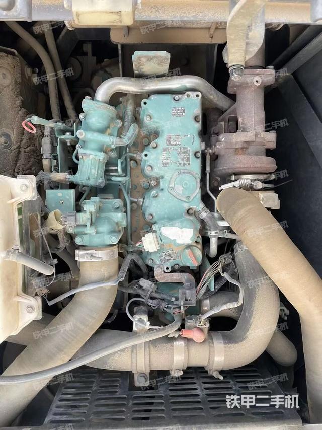 發(fā)動(dòng)機(jī)整體俯視（整機(jī)外觀）