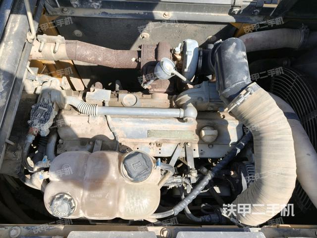 發(fā)動機(jī)室（上車部件）