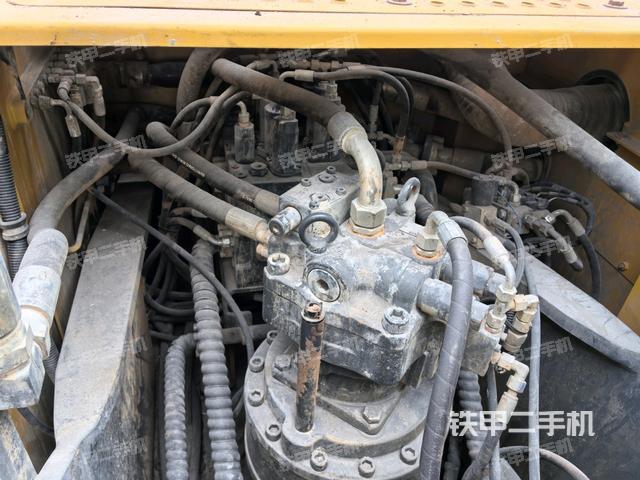 駕駛室頂部俯視(上車部件) 駕駛室頂部俯視(上車部件)