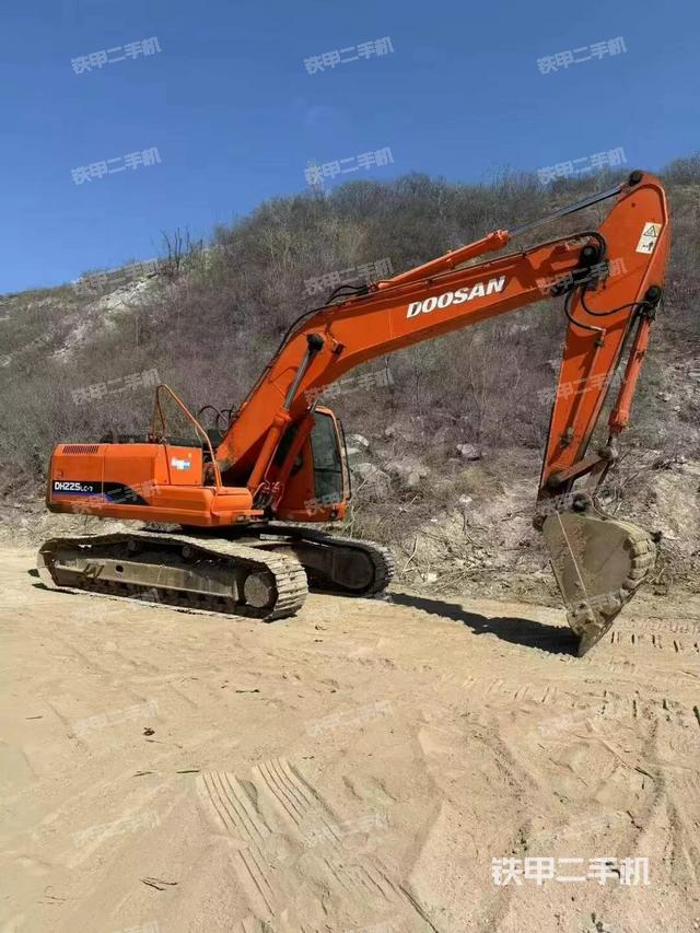 整机右后45°（整机外观）