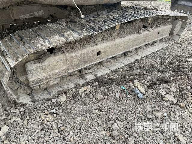 左側(cè)行走馬達(dá)蓋板（行走機(jī)構(gòu)）