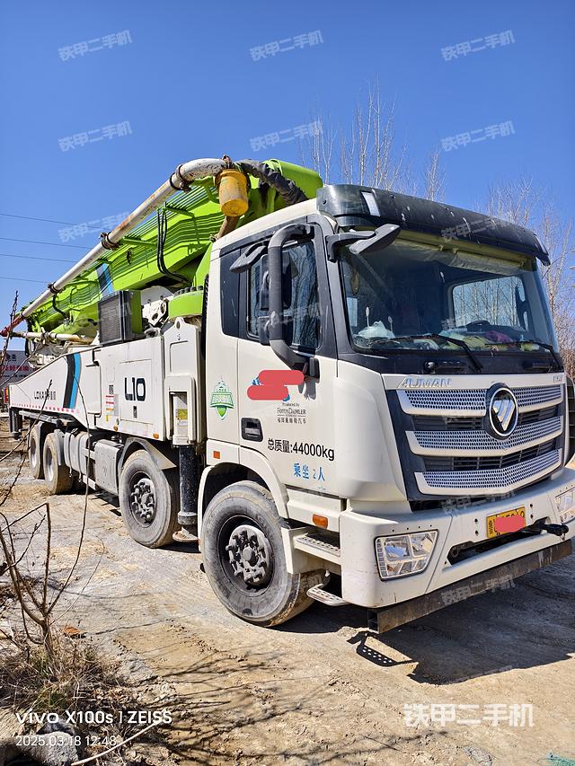 整机右侧（设备外观及核心部件）