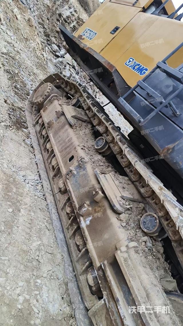 單側履帶整體（整機外觀）