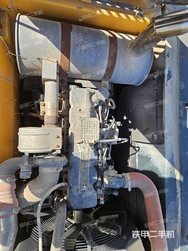 發(fā)動(dòng)機(jī)整體俯視（整機(jī)外觀）