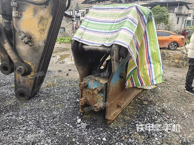 鏟斗45度（工作和回轉(zhuǎn)裝置）