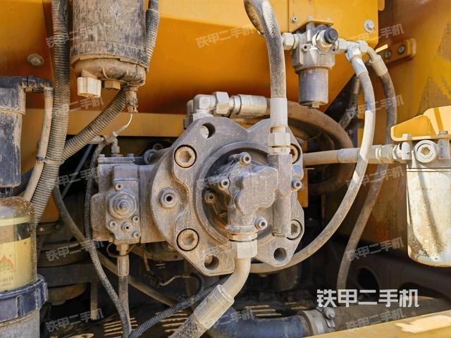 液壓泵室(大件艙室) 液壓泵室(大件艙室)