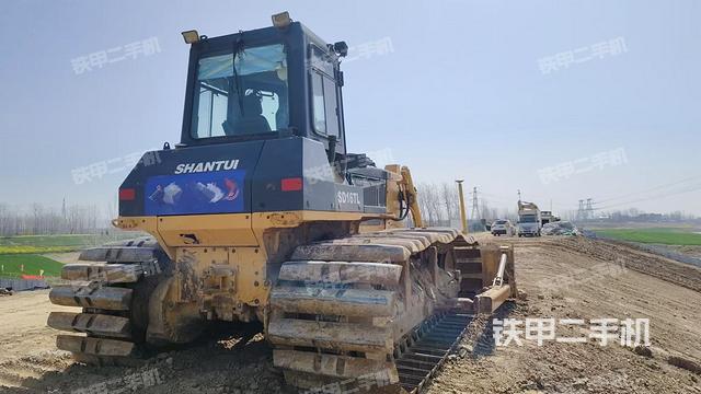 整機(jī)右后45°（設(shè)備外觀及核心部件）