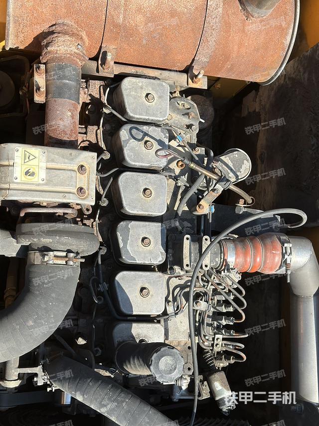 发动机整体俯视（整机外观）