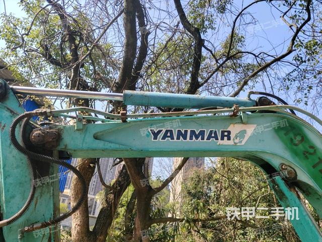 小臂整體左后（工作和回轉(zhuǎn)裝置）