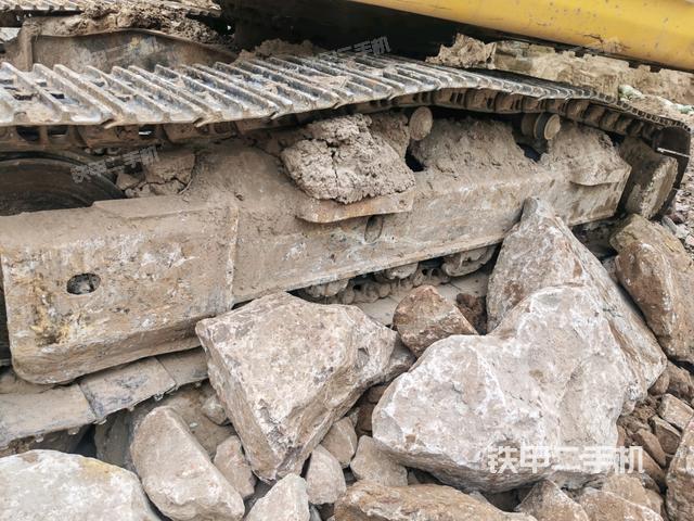 左側(cè)履帶整體?(行走機構(gòu)) 左側(cè)履帶整體?(行走機構(gòu))