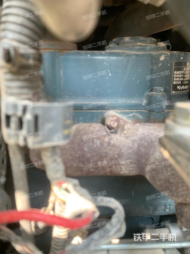 發(fā)動(dòng)機(jī)整體俯視（整機(jī)外觀）