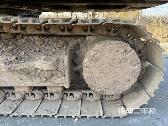 左驅(qū)動(dòng)輪（行走機(jī)構(gòu)）