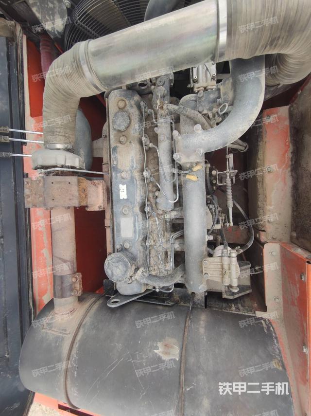 发动机整体俯视（整机外观）