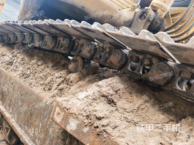 右導向輪(行走機構(gòu)) 右導向輪(行走機構(gòu))