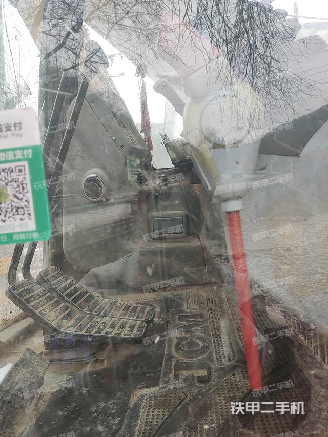 駕駛室整體（整機(jī)外觀）